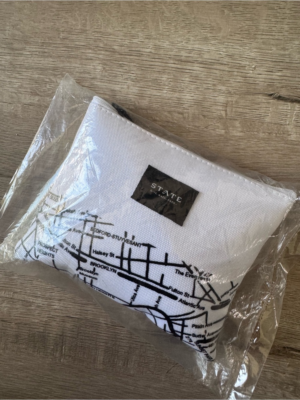 American Airlines | Amenities Bag